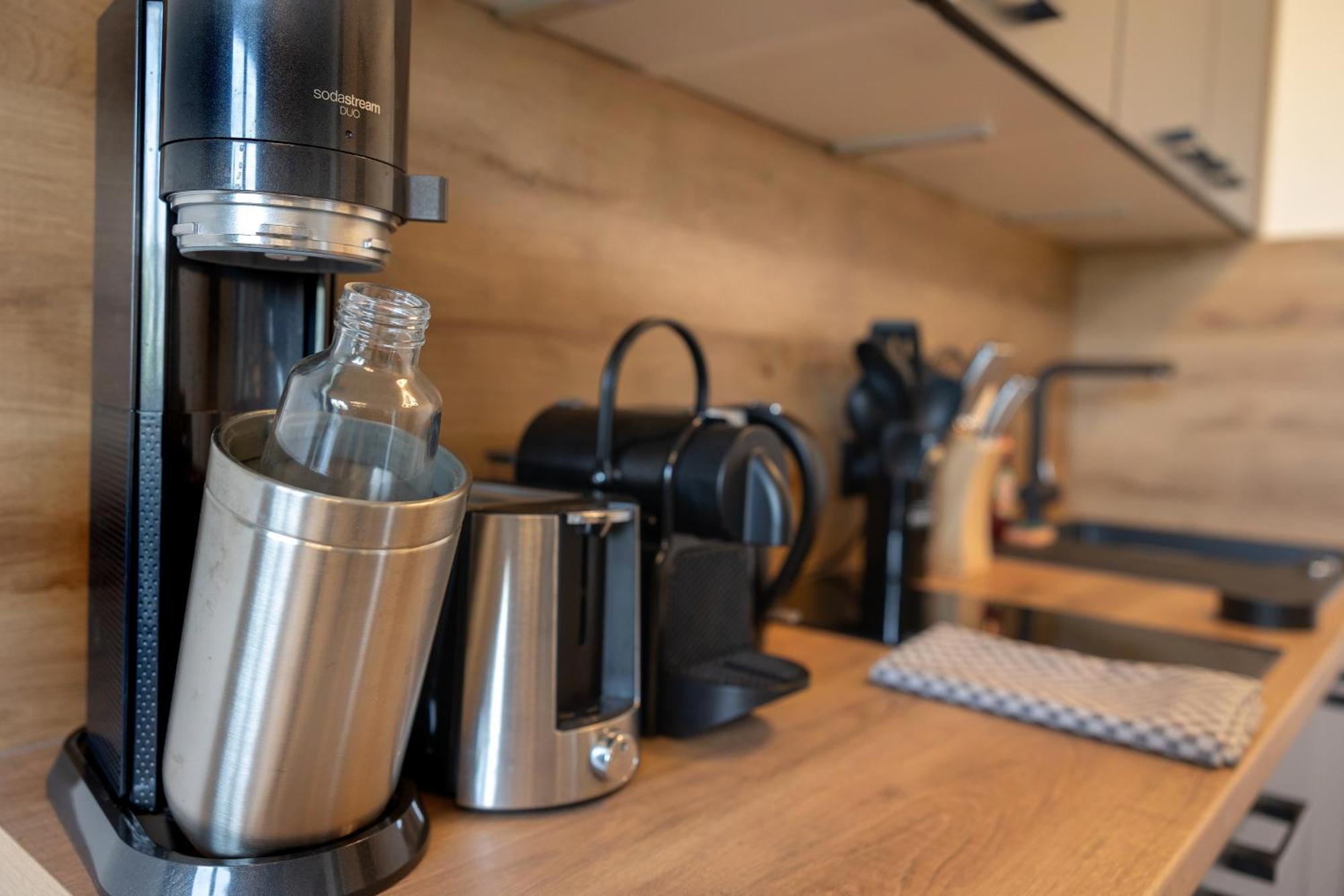 Sweethome - Super Zentral Und Modern, Kueche, Wifi Apartamento