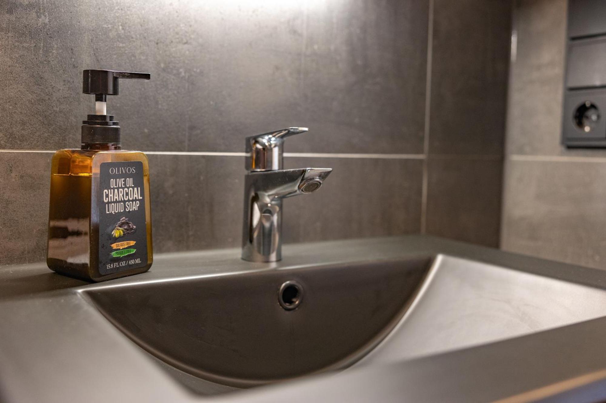 Apartamento Sweethome - Super Zentral Und Modern, Kueche, Wifi *