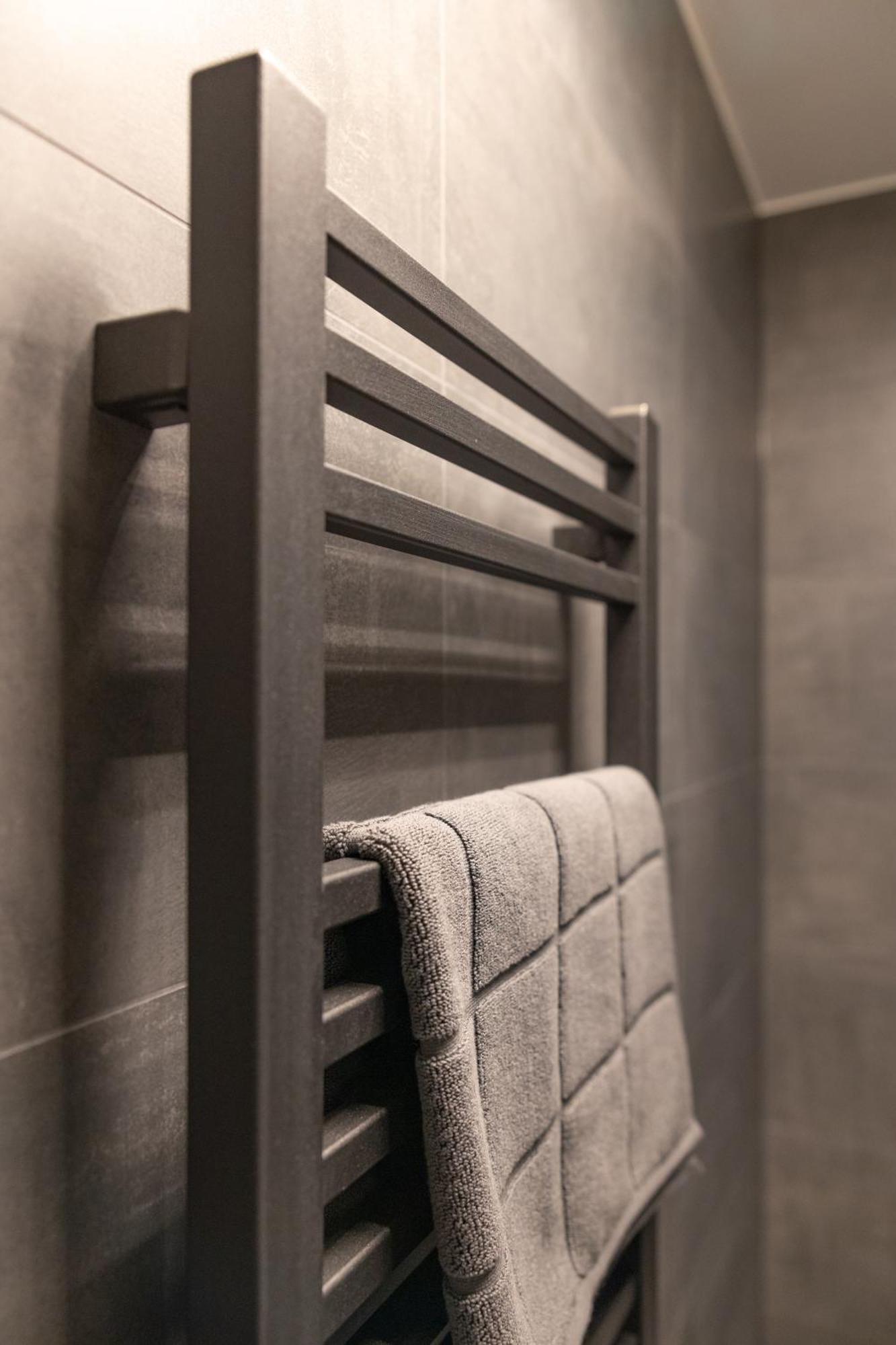 Sweethome - Super Zentral Und Modern, Kueche, Wifi Apartment *